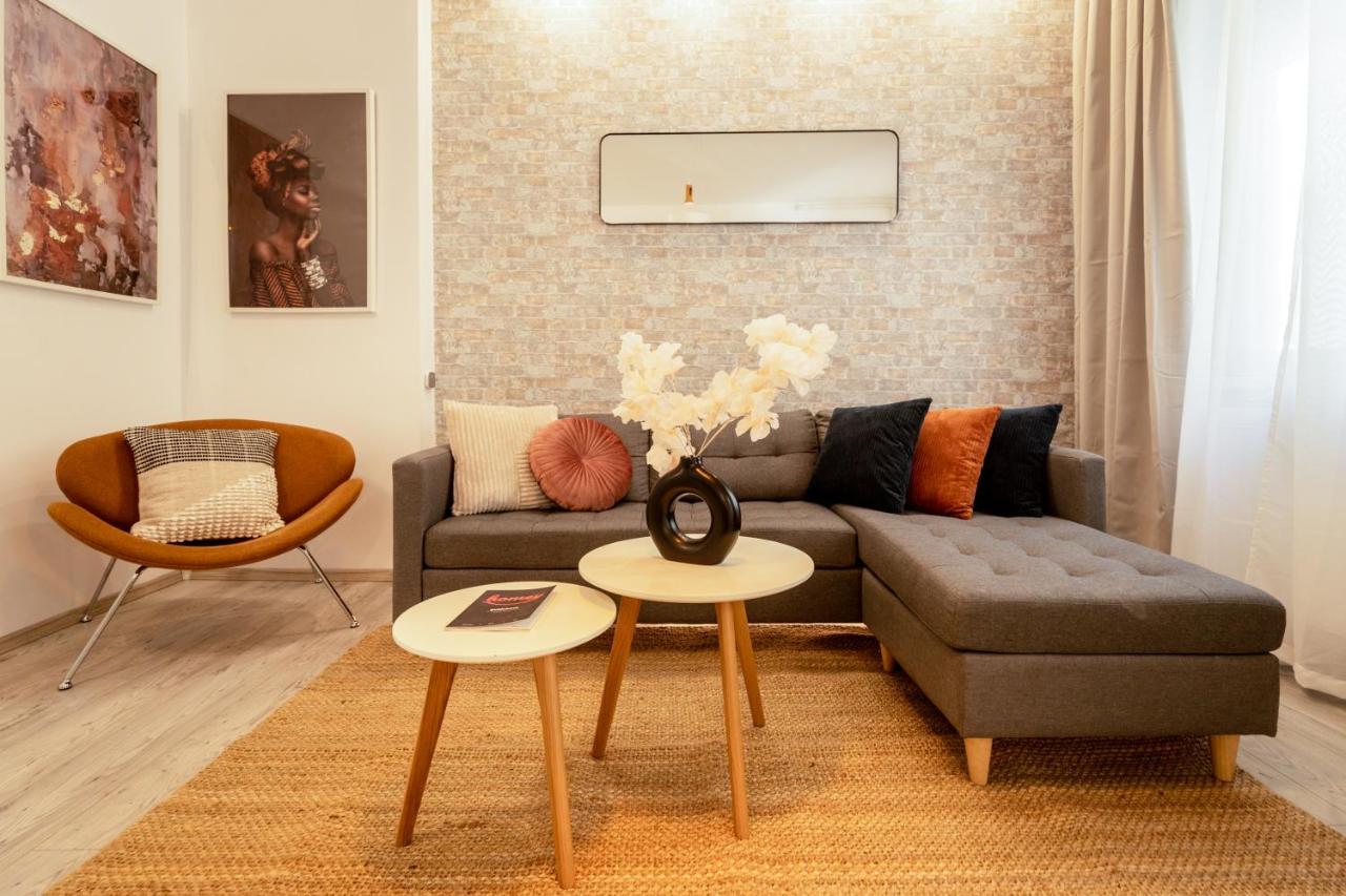 Ideal Stay: Spacious 2Br Apt Near Calea Victoriei Bucareste Exterior foto