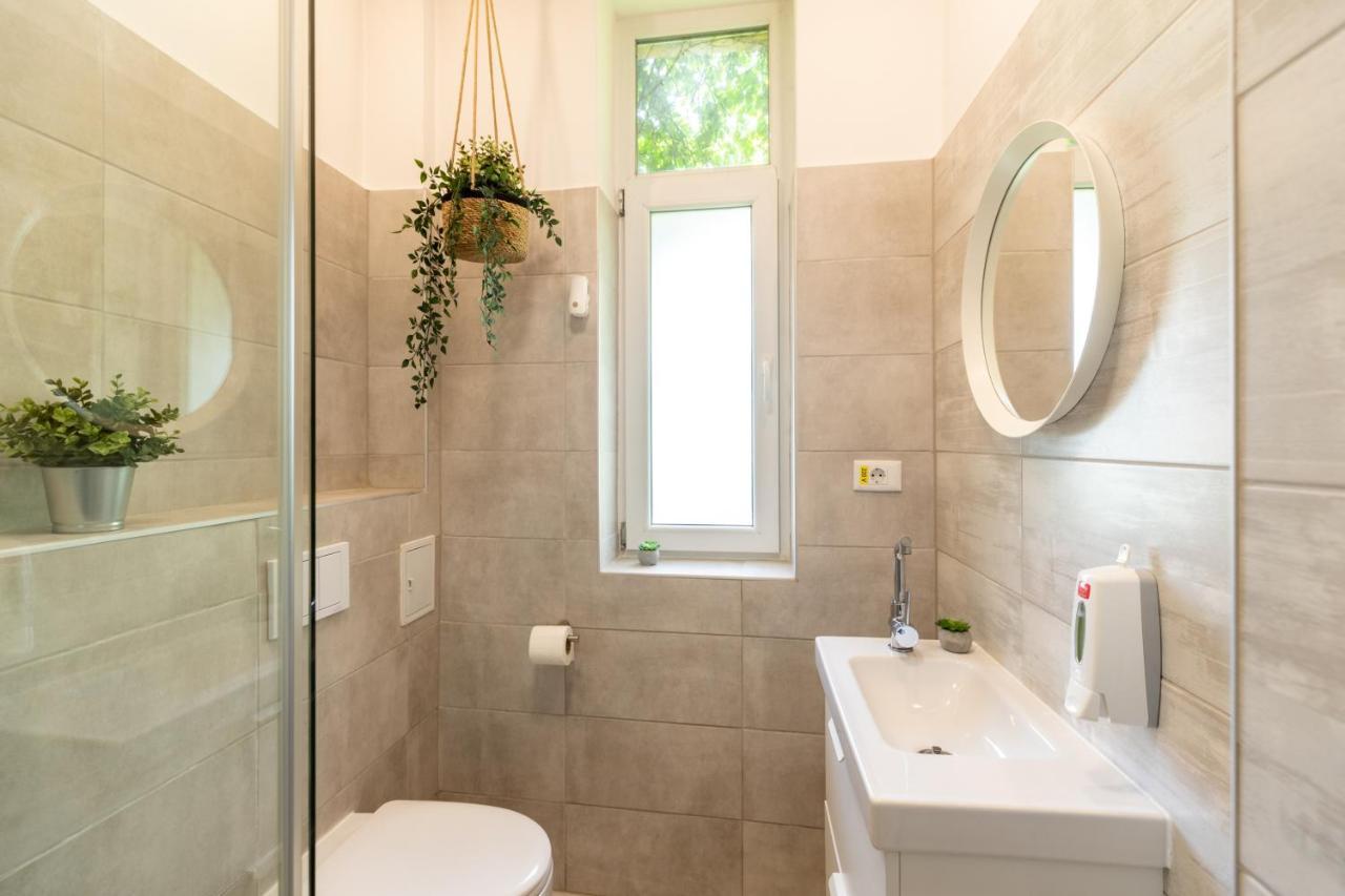 Ideal Stay: Spacious 2Br Apt Near Calea Victoriei Bucareste Exterior foto