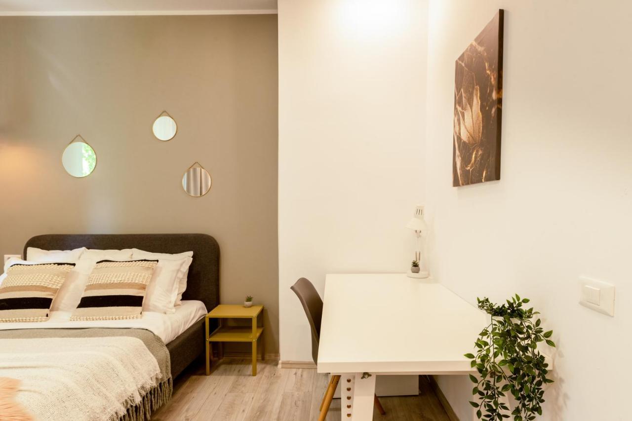 Ideal Stay: Spacious 2Br Apt Near Calea Victoriei Bucareste Exterior foto