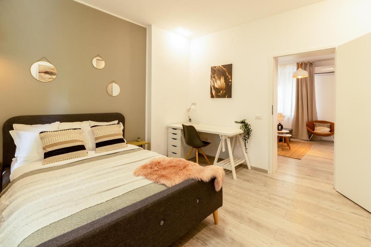 Ideal Stay: Spacious 2Br Apt Near Calea Victoriei Bucareste Exterior foto