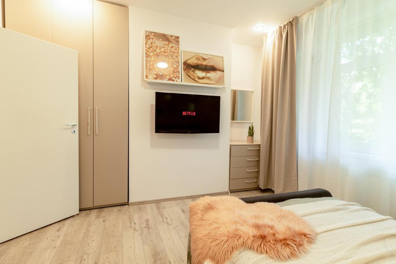 Ideal Stay: Spacious 2Br Apt Near Calea Victoriei Bucareste Exterior foto