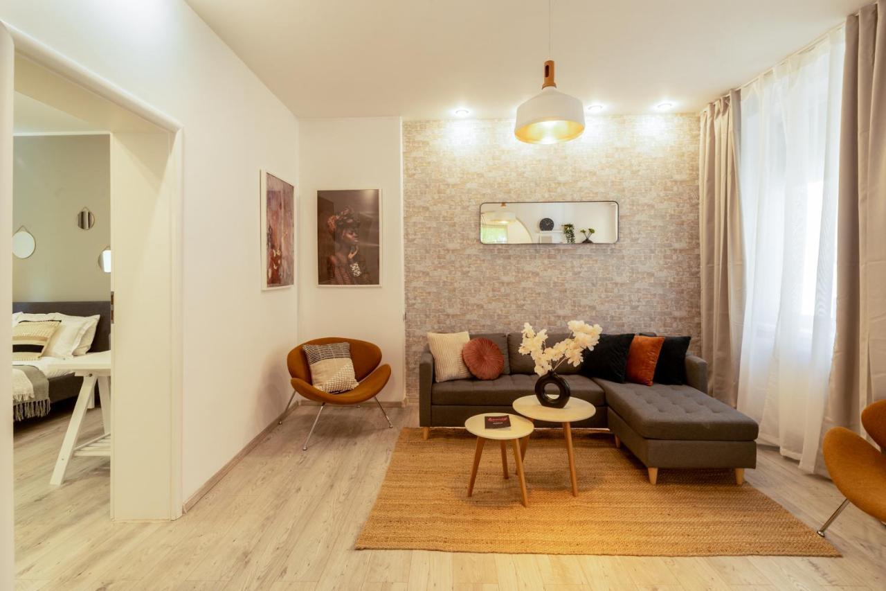 Ideal Stay: Spacious 2Br Apt Near Calea Victoriei Bucareste Exterior foto
