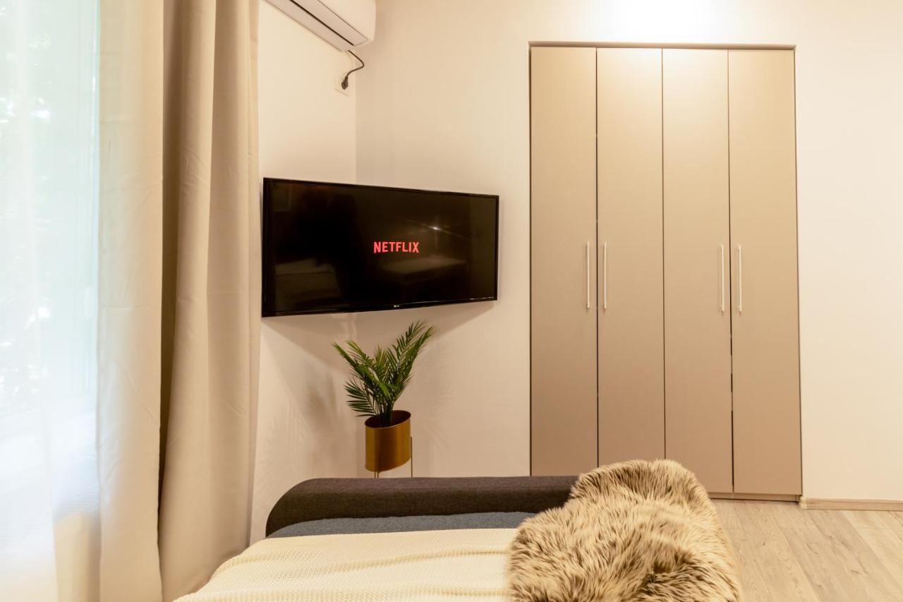 Ideal Stay: Spacious 2Br Apt Near Calea Victoriei Bucareste Exterior foto