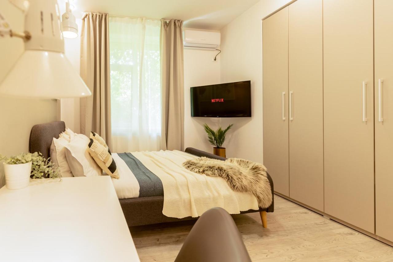 Ideal Stay: Spacious 2Br Apt Near Calea Victoriei Bucareste Exterior foto