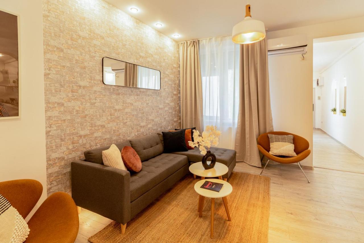 Ideal Stay: Spacious 2Br Apt Near Calea Victoriei Bucareste Exterior foto